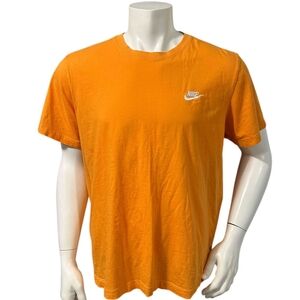 Nike Men’s Athletic T-Shirt Yellow Logo Short Sleeve XL